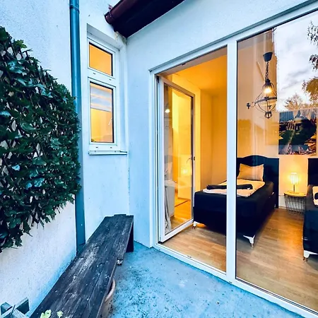 Modern 2br For 5 Prime Location Apartment