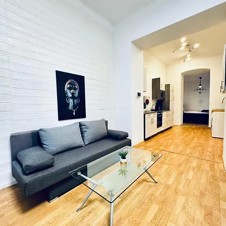 Apartment Modern 2br For 5 Prime Location