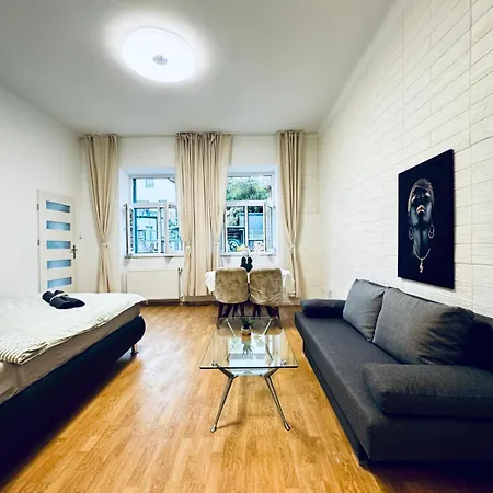 Modern 2br For 5 Prime Location Apartment