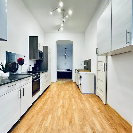Modern 2br For 5 Prime Location * Klosterneuburg