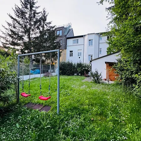 Apartment Modern 2br For 5 Prime Location