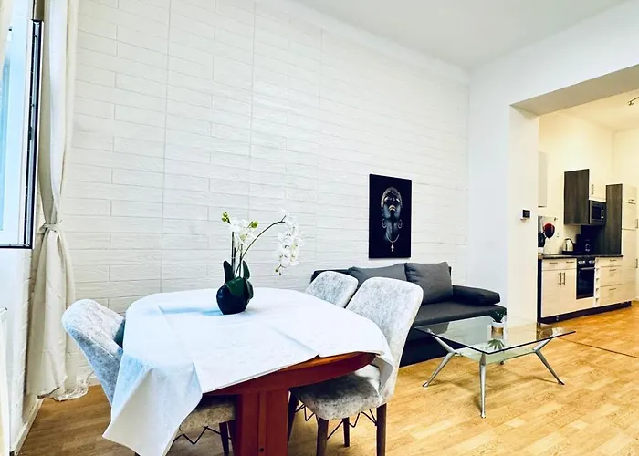 Modern 2br For 5 Prime Location Apartment Klosterneuburg