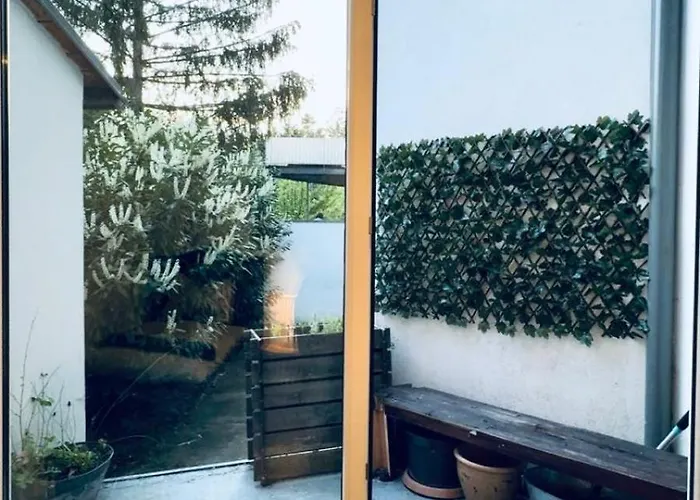 Apartment Modern 2br For 5 Prime Location *