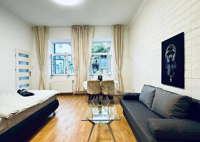 Modern 2br For 5 Prime Location Apartment