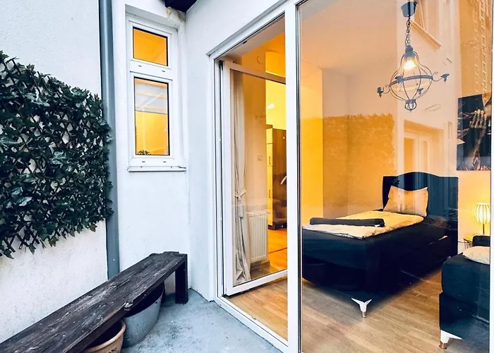 Modern 2br For 5 Prime Location Apartment Klosterneuburg