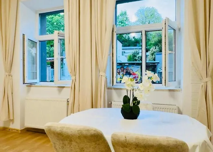 Modern 2br For 5 Prime Location Klosterneuburg